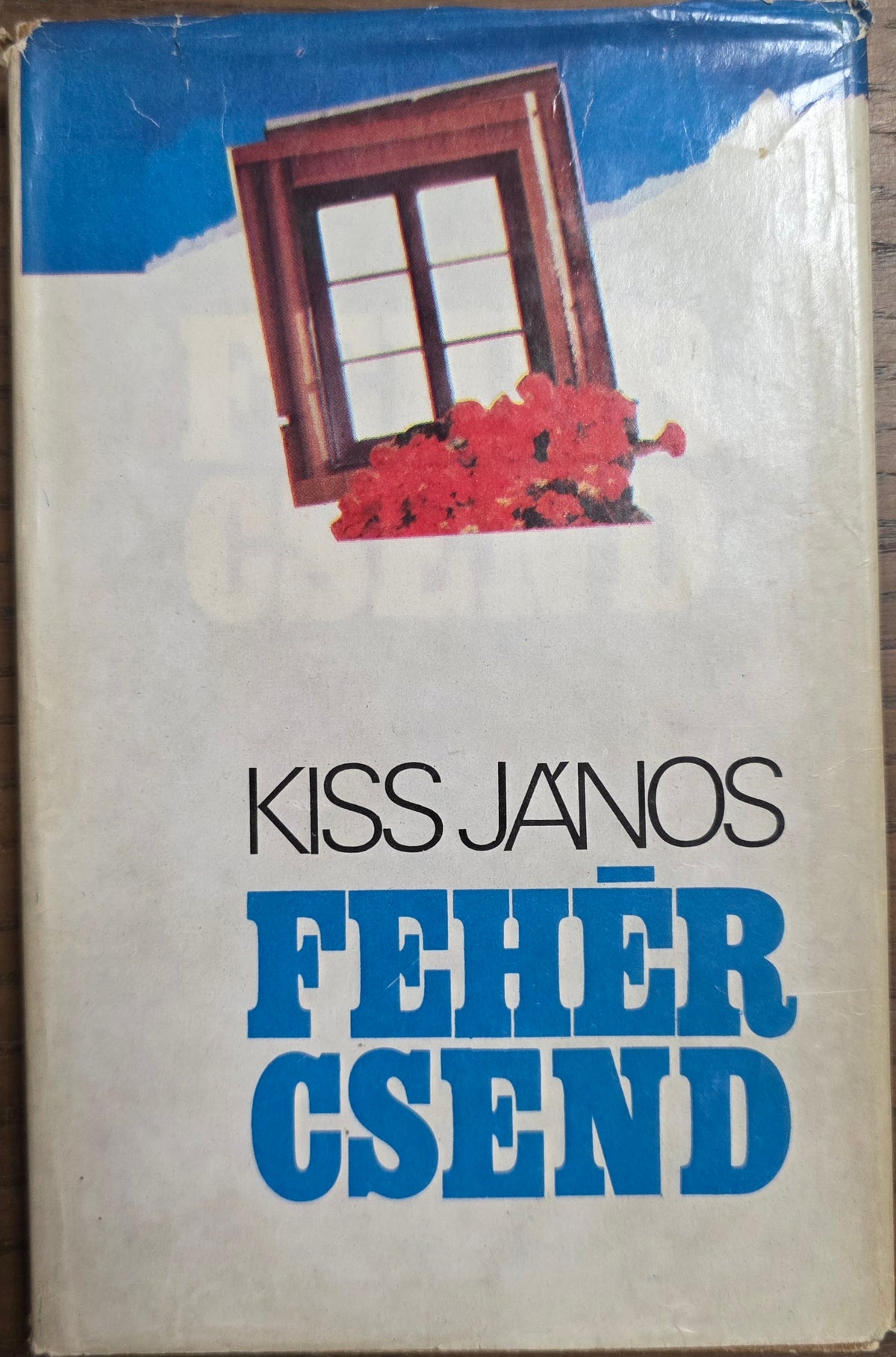 Fehér csend – Kiss János